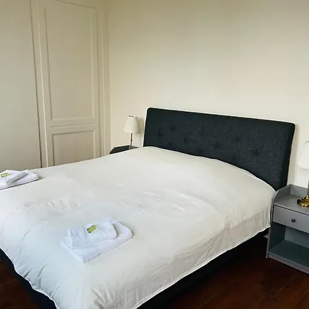Apartamento De Groupe à La Ferme De Verdun, 1h30 De Paris *
