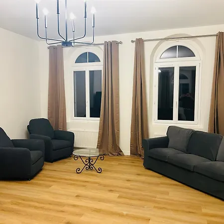 Apartamento De Groupe à La Ferme De Verdun, 1h30 De Paris *