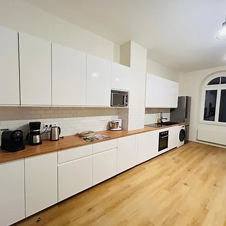 Apartamento De Groupe à La Ferme De Verdun, 1h30 De Paris